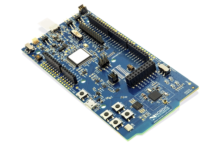 nRF52840 DK