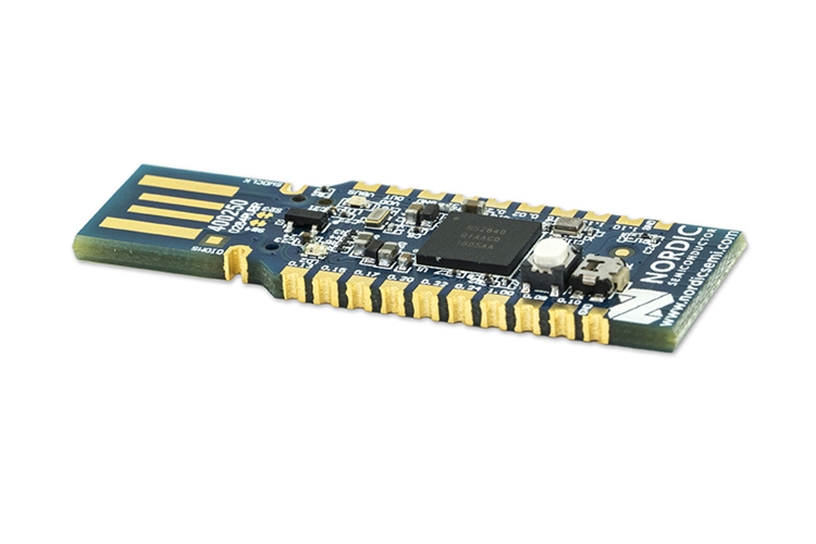 nRF52840 dongle
